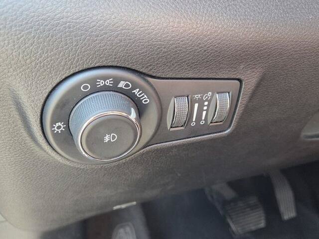 Used 2024 Jeep Compass Limited AWD/4WD image 28