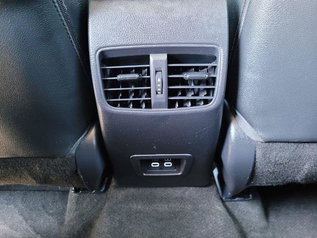 Used 2025 Toyota Corolla Cross XLE FWD image 16