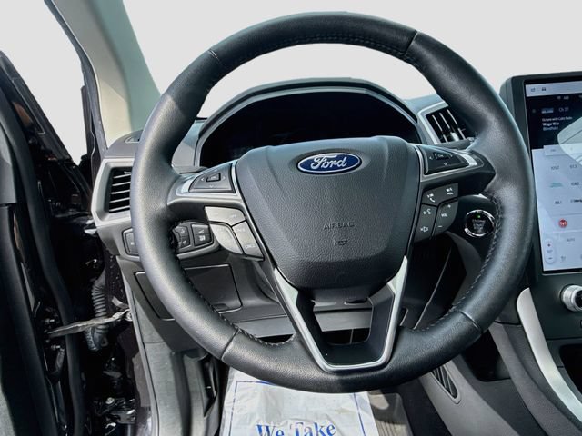 Certified 2022 Ford Edge SEL w/ Convenience Package AWD/4WD image 17