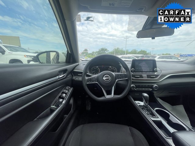 Used 2023 Nissan Altima 2.5 SV FWD image 5
