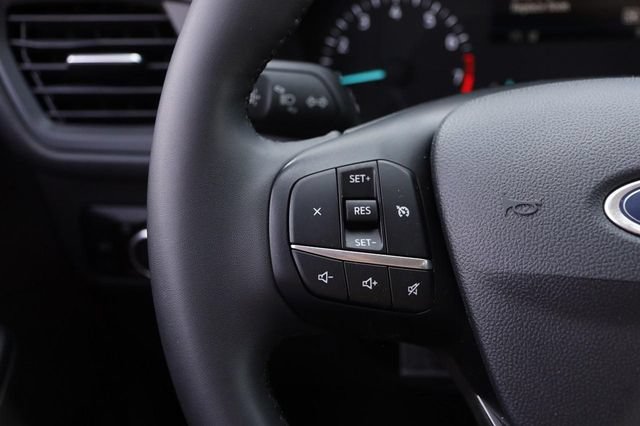 Certified 2022 Ford Escape SE w/ SE Sport Appearance Package FWD image 17