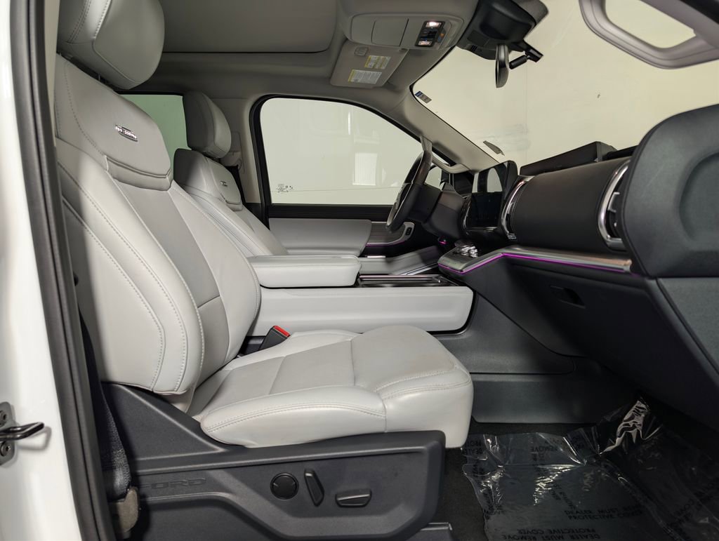 Certified 2025 Ford Expedition Max Platinum AWD/4WD image 12
