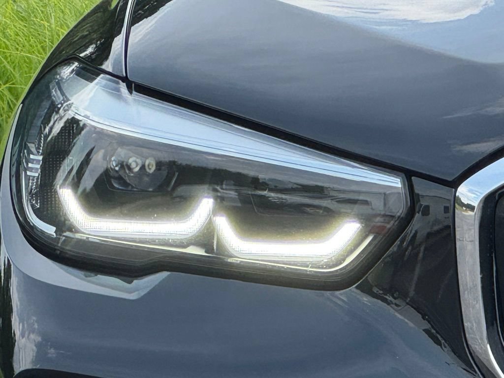 Used 2020 BMW X5 xDrive40i w/ Convenience Package AWD/4WD image 4