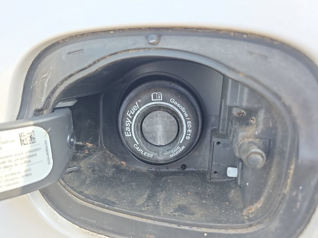 Certified 2017 Ford Fusion Energi SE FWD image 15