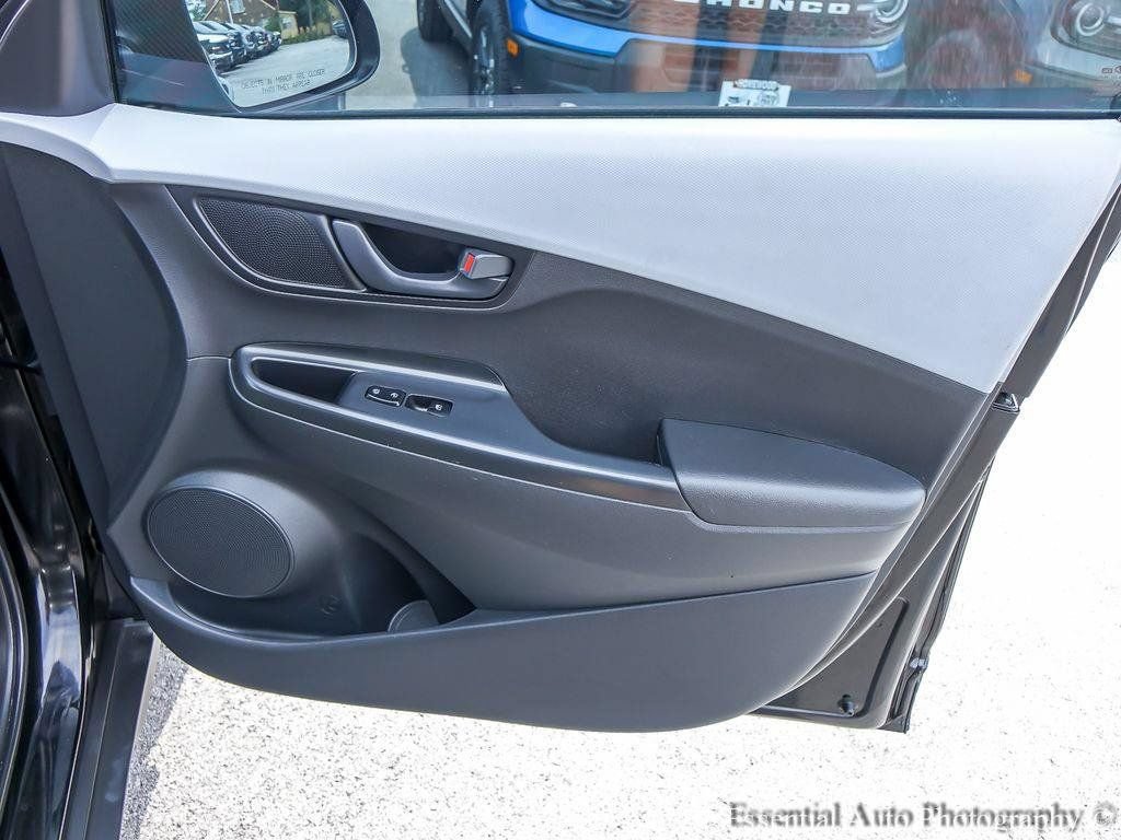 Used 2019 Hyundai Kona SEL AWD/4WD image 23