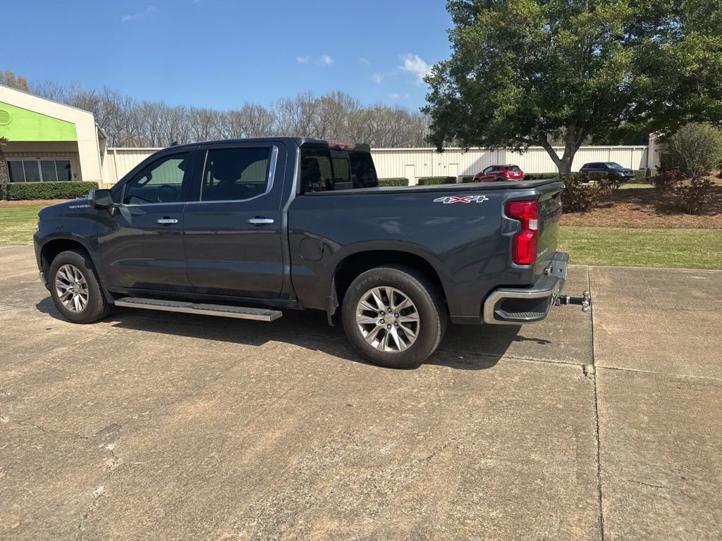 Used 2020 Chevrolet Silverado 1500 LTZ w/ LTZ Premium Package image 26