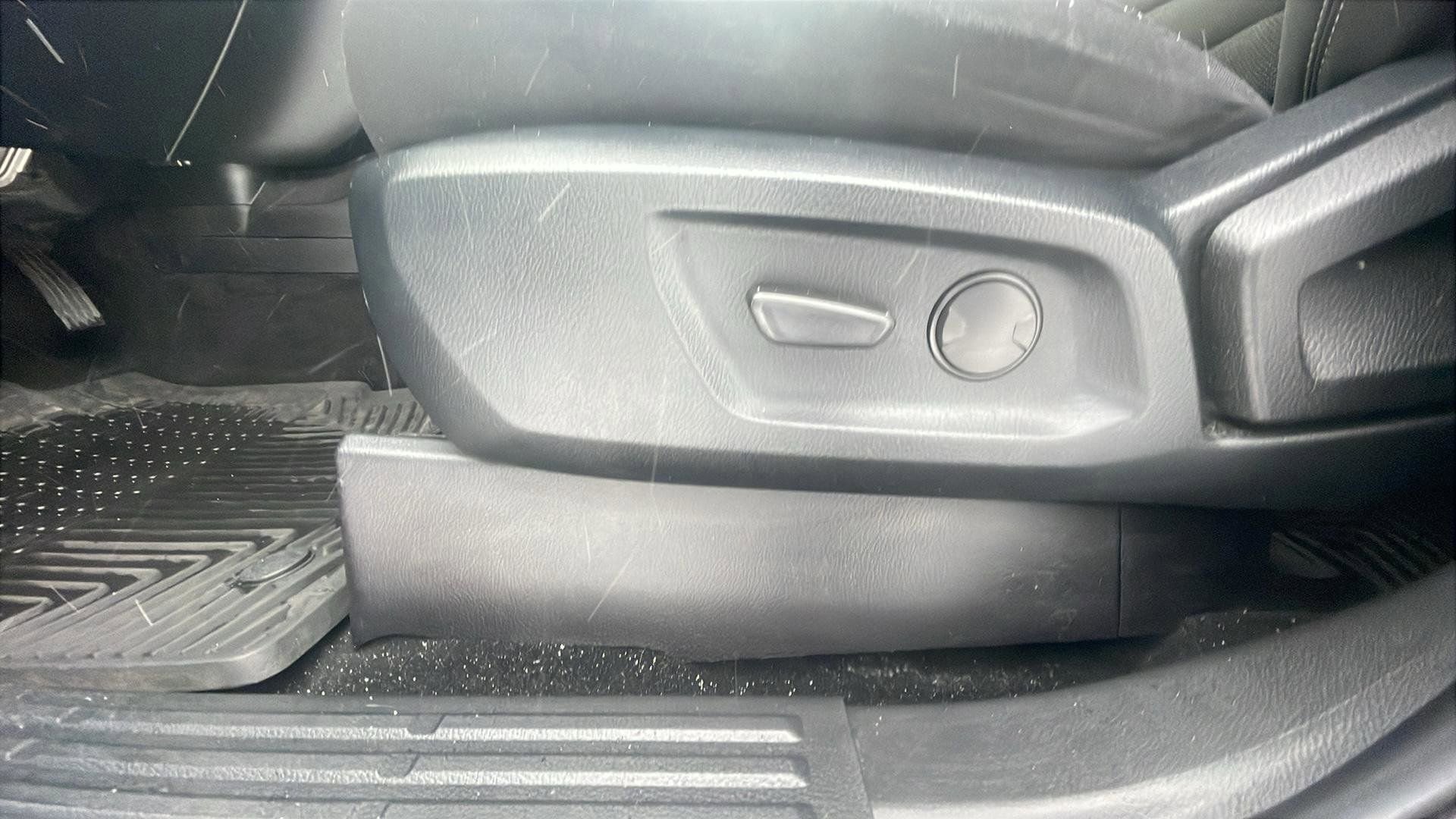 Certified 2020 Ford Ranger XLT w/ Equipment Group 302A Luxury image 18