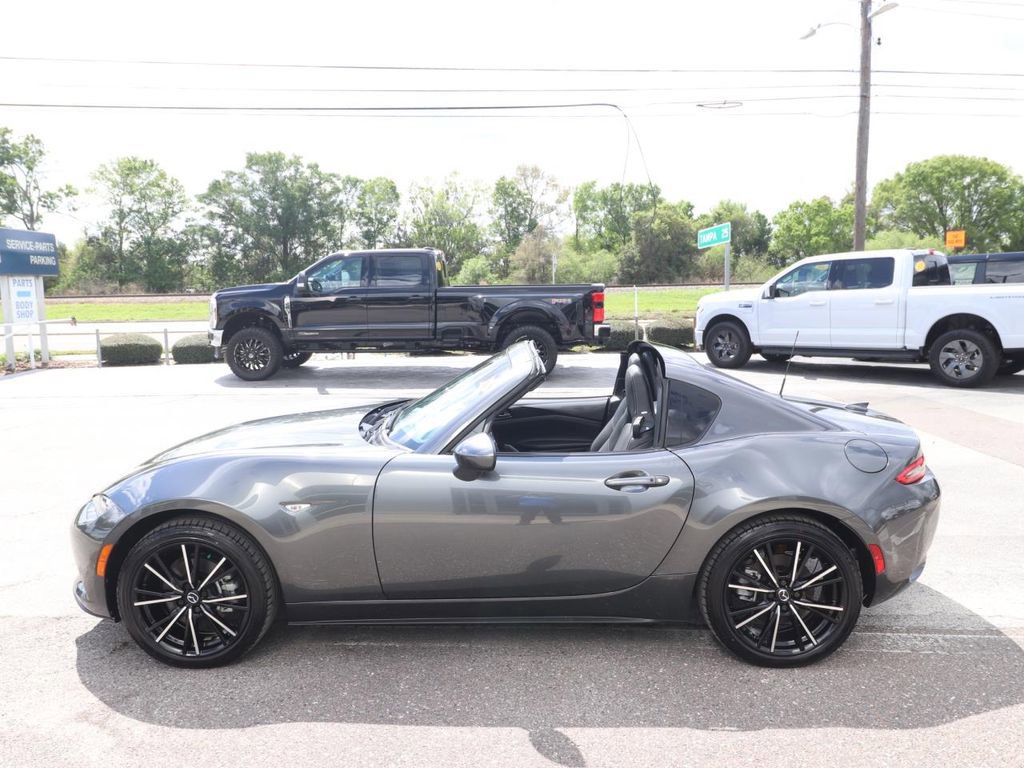 Used 2025 MAZDA MX-5 Miata RF Grand Touring w/ Weather Package image 3
