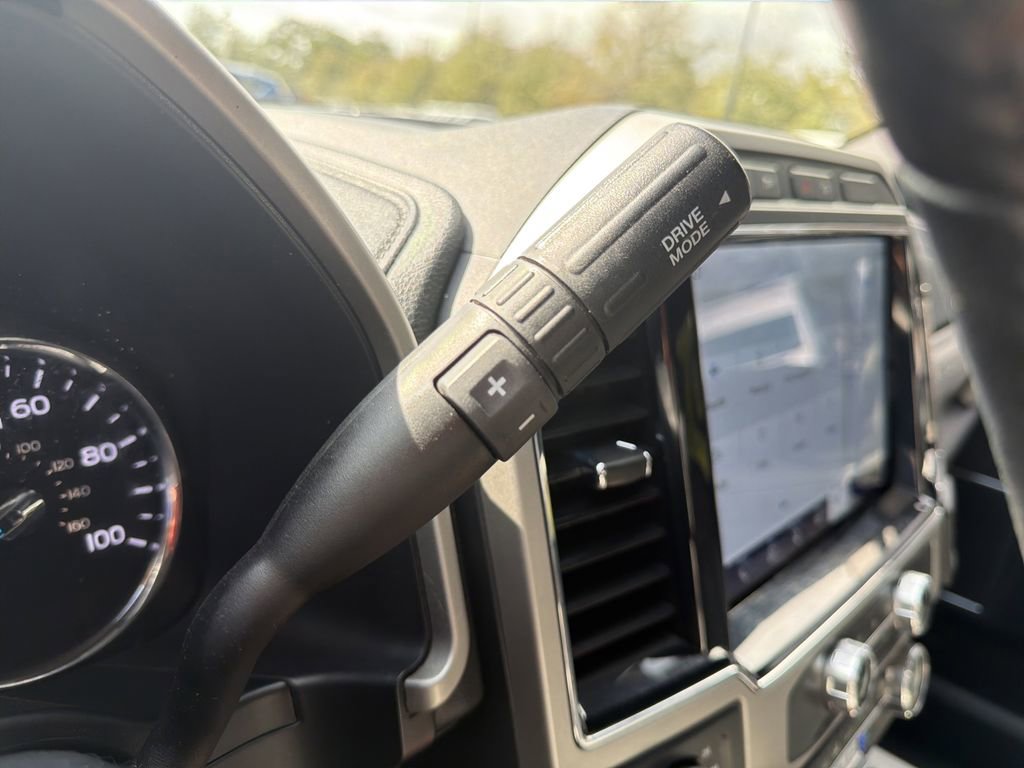 Certified 2022 Ford F250 Lariat w/ Lariat Ultimate Package AWD/4WD image 31