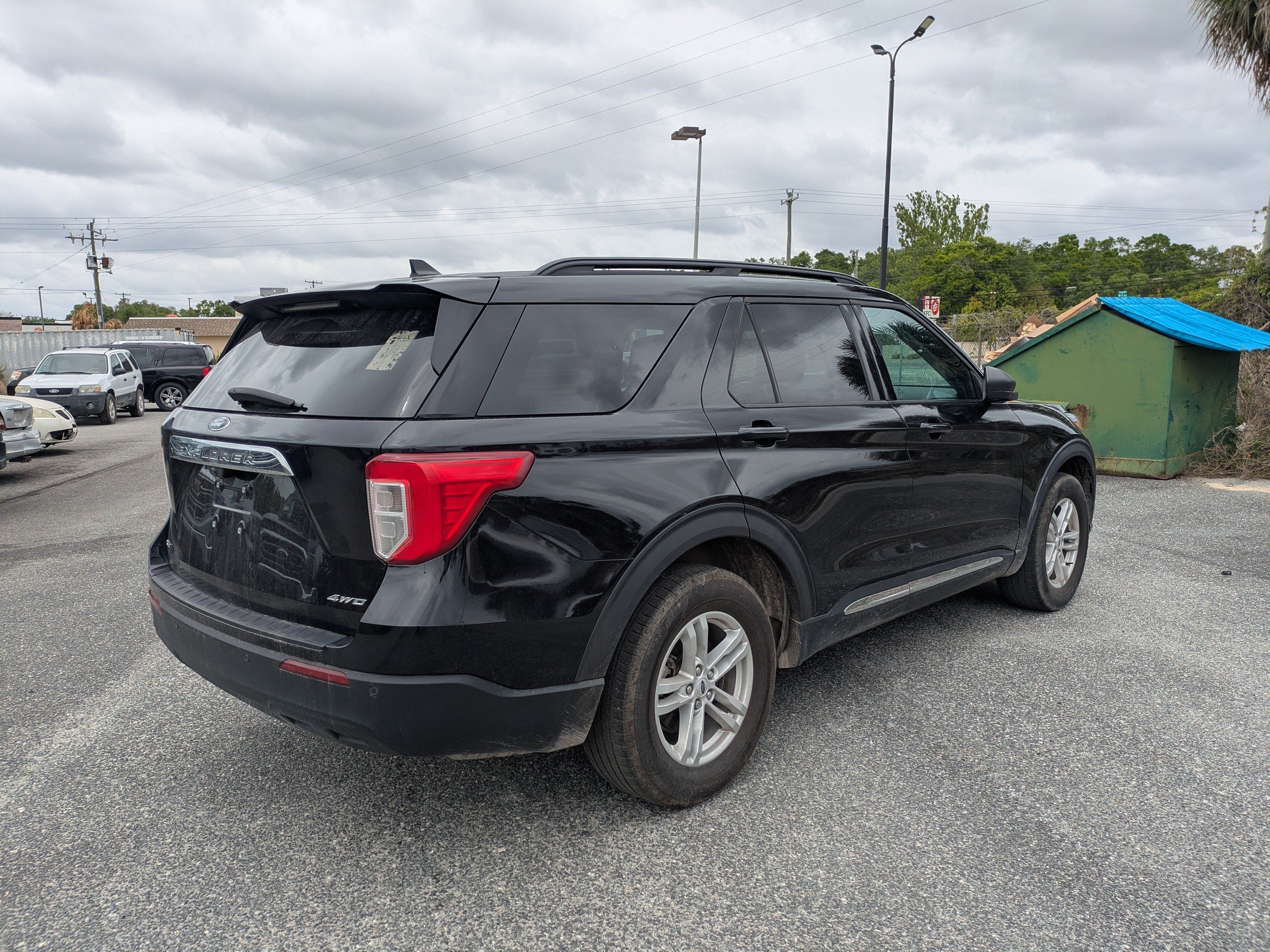 Certified 2023 Ford Explorer XLT AWD/4WD image 4