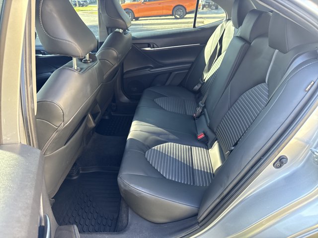Used 2023 Toyota Camry SE FWD image 19