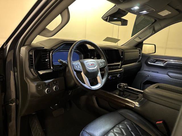 Used 2022 GMC Sierra 1500 Elevation w/ LPO, GMC Protection Package AWD/4WD image 13