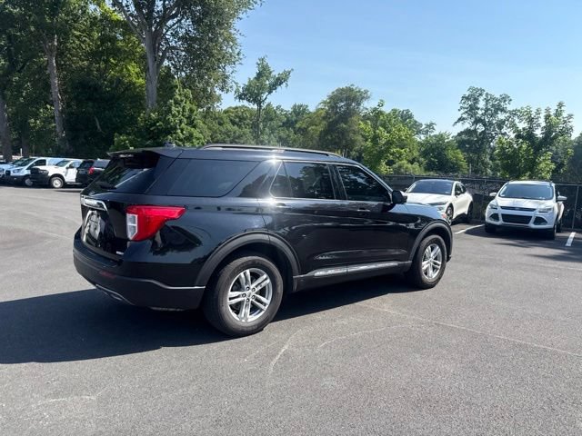 Certified 2020 Ford Explorer XLT w/ Equipment Group 202A AWD/4WD image 10