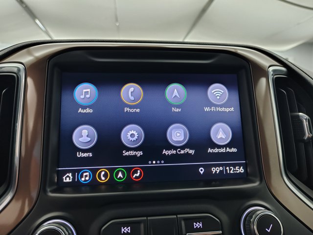 Used 2019 Chevrolet Silverado 1500 High Country w/ Technology Package AWD/4WD image 3