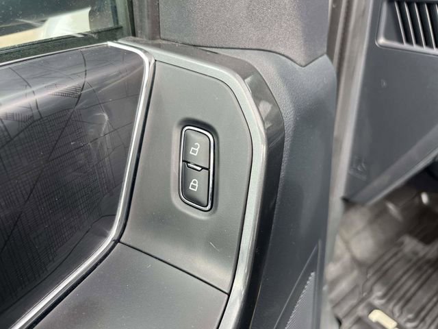 Certified 2023 Ford F150 XLT w/ Equipment Group 302A High image 14