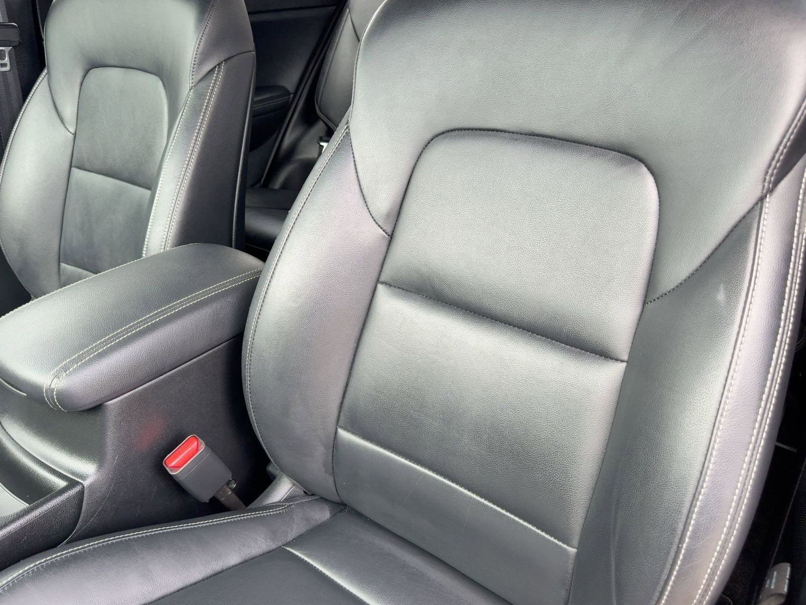 Used 2018 Kia Sportage EX image 23