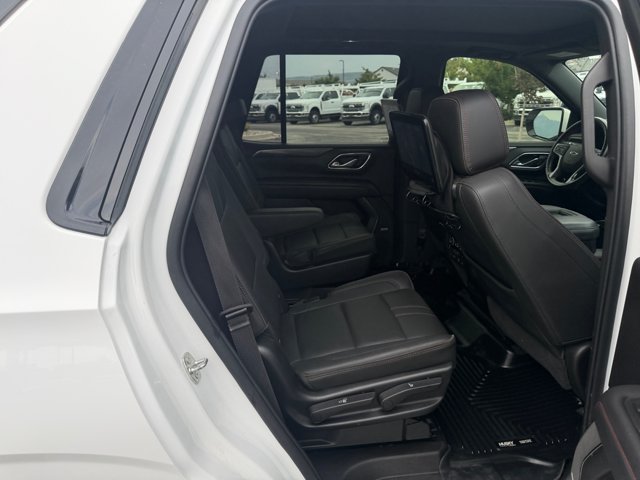 Used 2021 Chevrolet Tahoe RST w/ Luxury Package AWD/4WD image 16