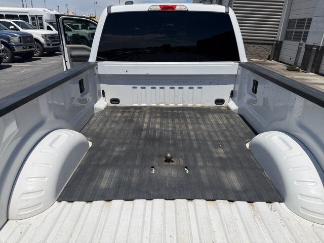 Certified 2020 Ford F350 XLT w/ XLT Premium Package AWD/4WD image 33
