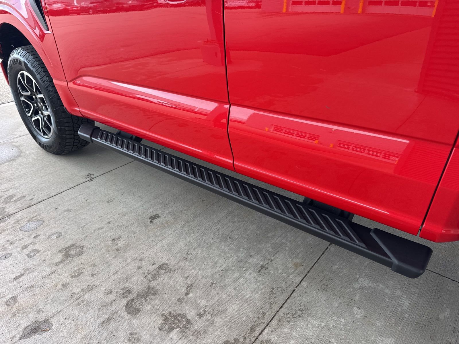 Certified 2023 Ford F150 XLT w/ Equipment Group 302A High image 17