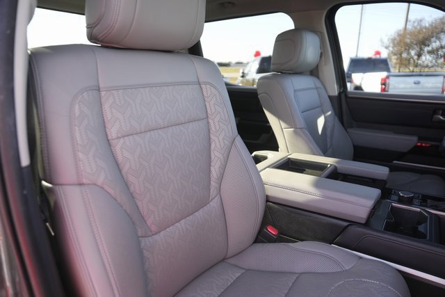 Used 2022 Toyota Tundra Limited image 20