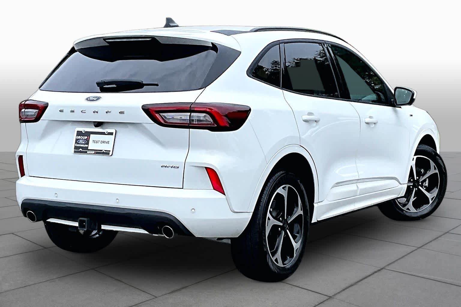 Certified 2023 Ford Escape ST-Line Select w/ Tech Pack #2 AWD/4WD image 13