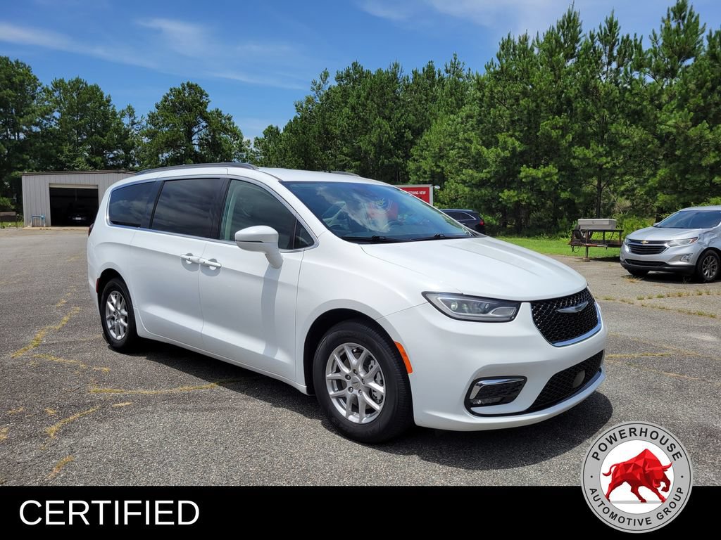 Used 2022 Chrysler Pacifica Touring-L FWD image 9