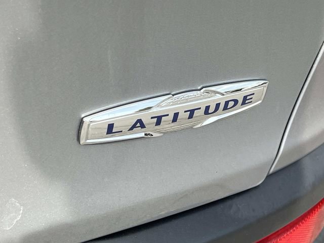 Used 2017 Jeep Cherokee Latitude w/ Safety/Convenience Group AWD/4WD image 12