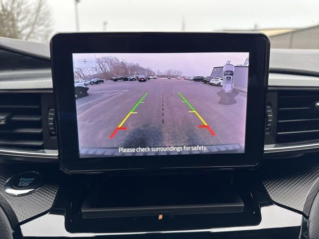 Certified 2024 Ford Explorer ST-Line w/ Class IV Trailer Tow Package AWD/4WD image 32