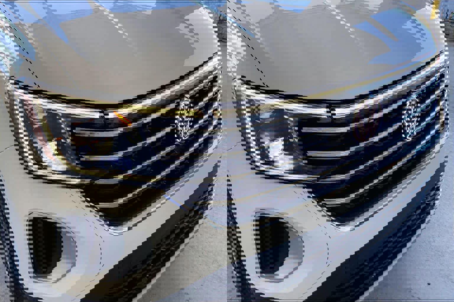 Used 2024 Volkswagen Atlas SE FWD image 29