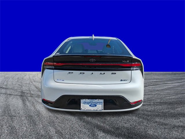 Used 2023 Toyota Prius XLE image 5