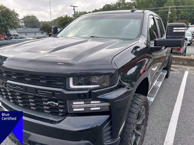 Used 2019 Chevrolet Silverado 1500 Custom w/ Custom Max Trailering Package AWD/4WD image 2