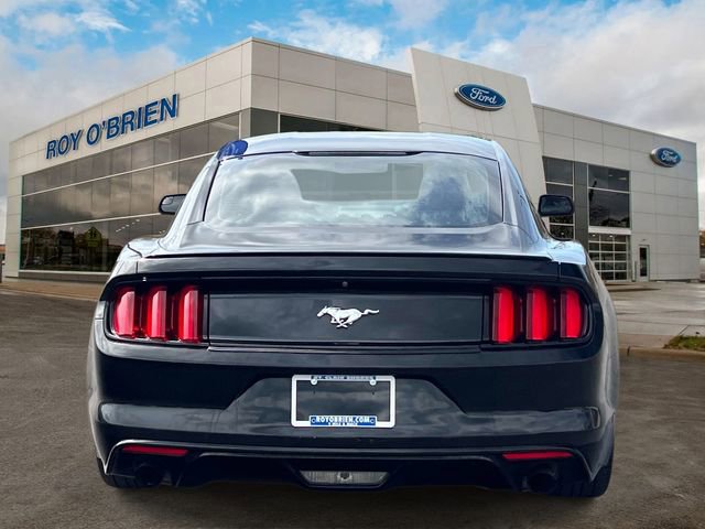 Certified 2017 Ford Mustang Coupe image 4