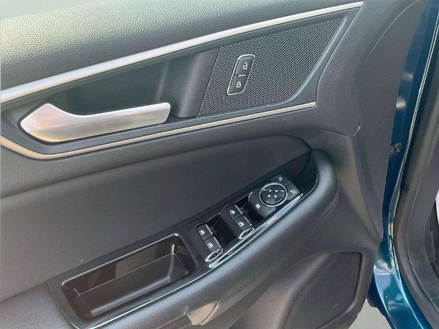 Certified 2020 Ford Edge SEL w/ Convenience Package AWD/4WD image 16