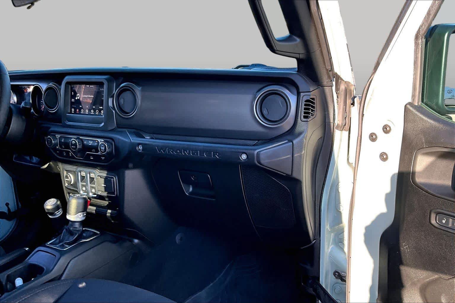 Used 2023 Jeep Wrangler Sport AWD/4WD image 19