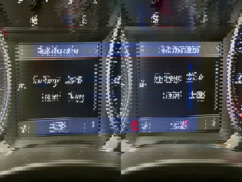 Used 2023 GMC Terrain SLT image 22