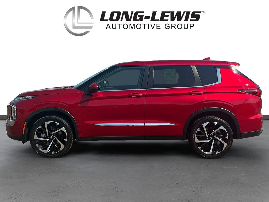 Used 2022 Mitsubishi Outlander ES FWD image 2
