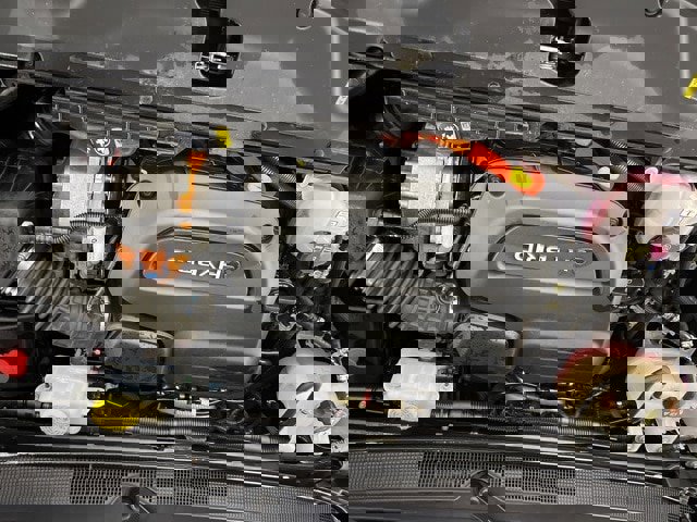 Used 2022 Chrysler Pacifica Limited w/ Uconnect Theater Family Group image 29