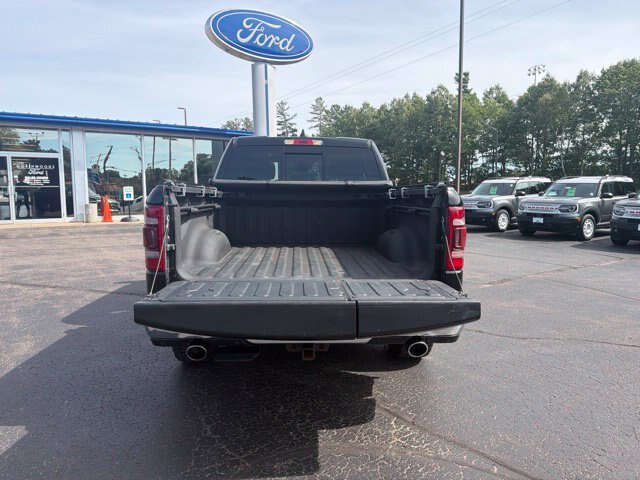 Used 2021 RAM 1500 Laramie AWD/4WD image 9