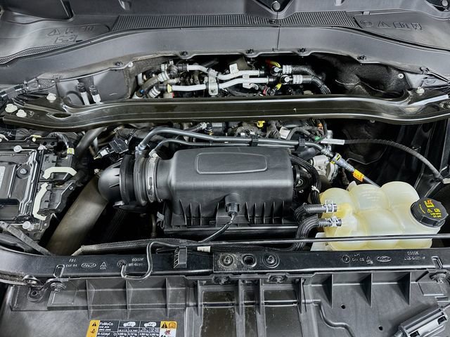 Certified 2022 Ford Explorer Limited w/ Equipment Group 301A image 24