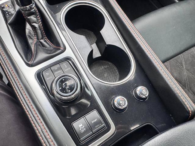 Used 2022 Nissan Maxima SR w/ Sport Mat Group FWD image 23