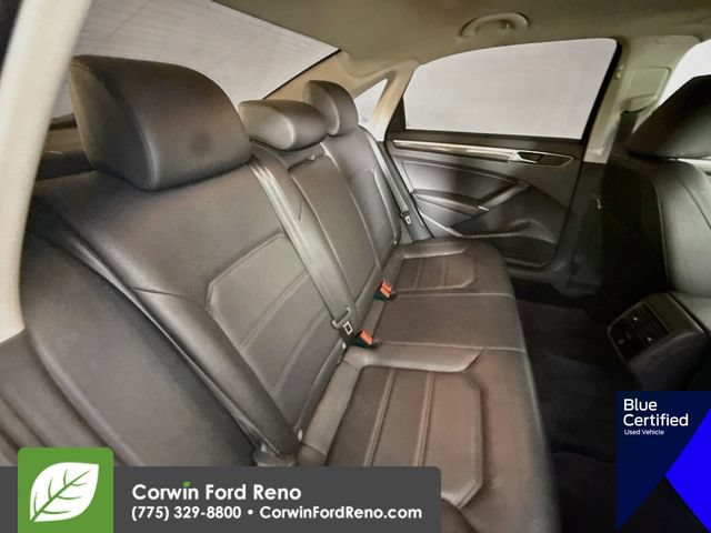 Used 2018 Volkswagen Passat 2.0T SE FWD image 29