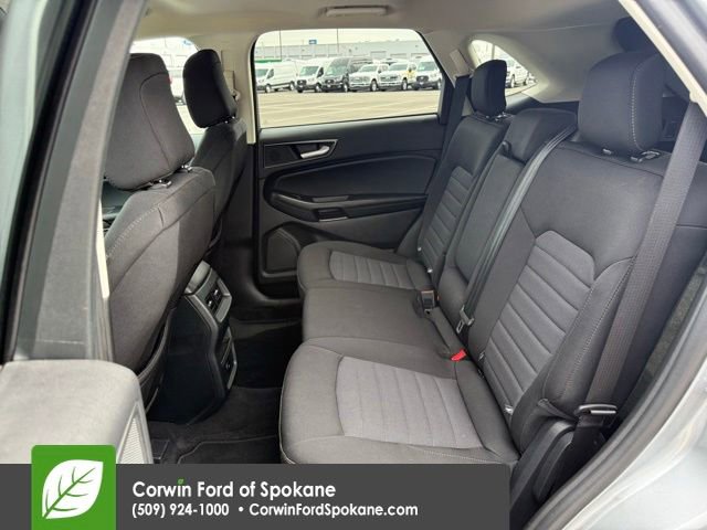 Certified 2024 Ford Edge SE w/ Black Appearance Package AWD/4WD image 12