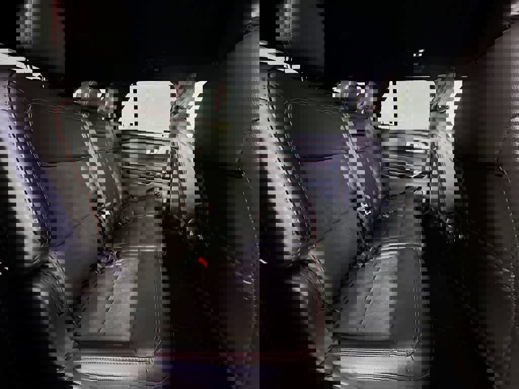 Certified 2022 Ford Explorer ST-Line image 34