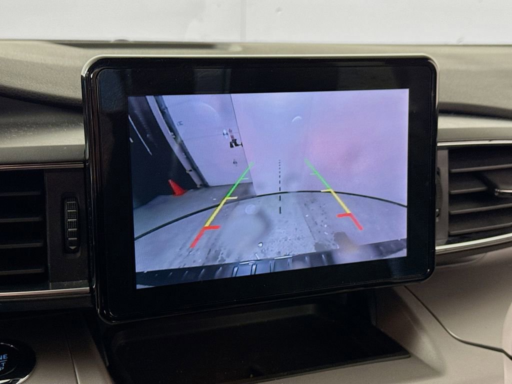 Certified 2023 Ford Explorer XLT w/ Equipment Group 202A image 13