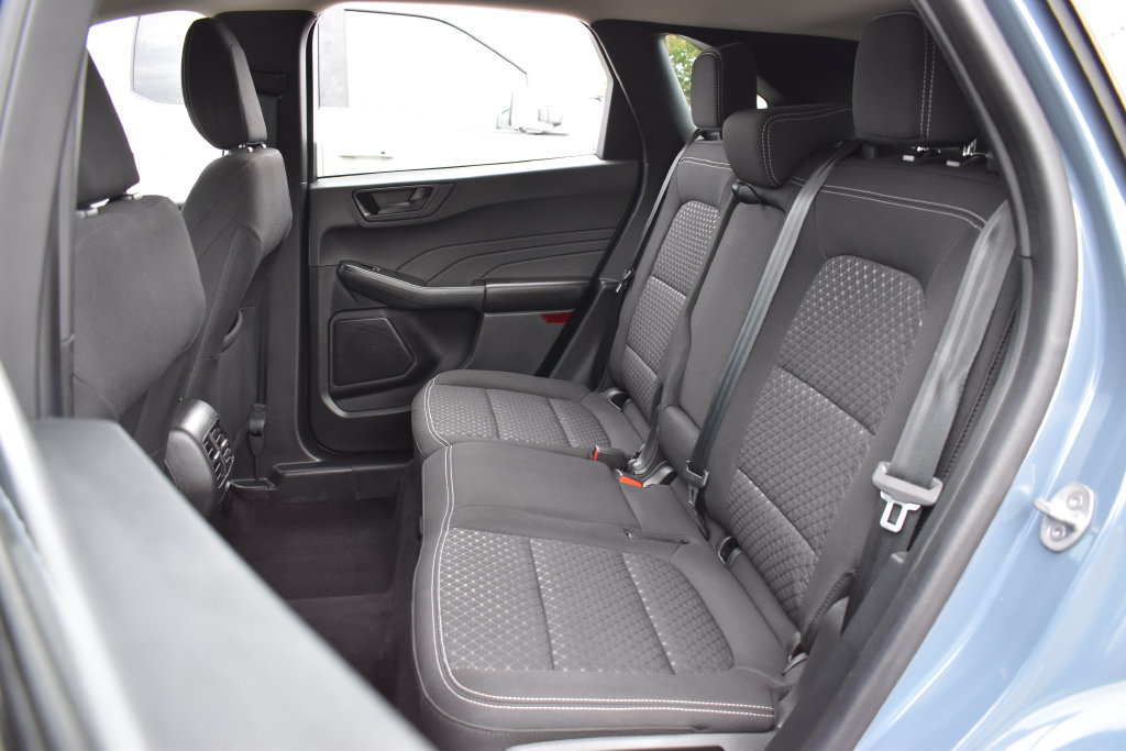 Certified 2023 Ford Escape Active AWD/4WD image 28