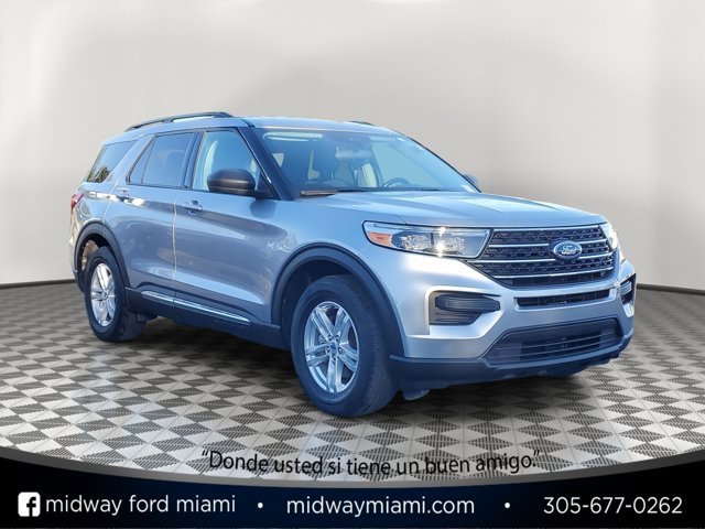 Certified 2023 Ford Explorer XLT image 4