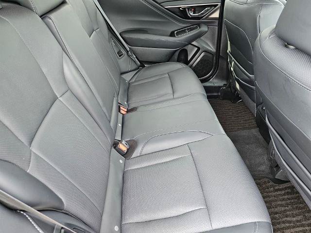 Used 2023 Subaru Outback Limited AWD/4WD image 12