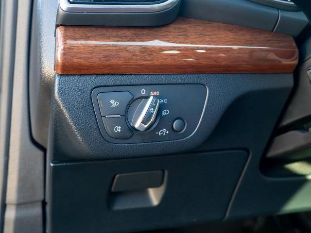 Used 2023 Audi Q5 2.0T Premium Plus w/ Premium Plus Package image 16