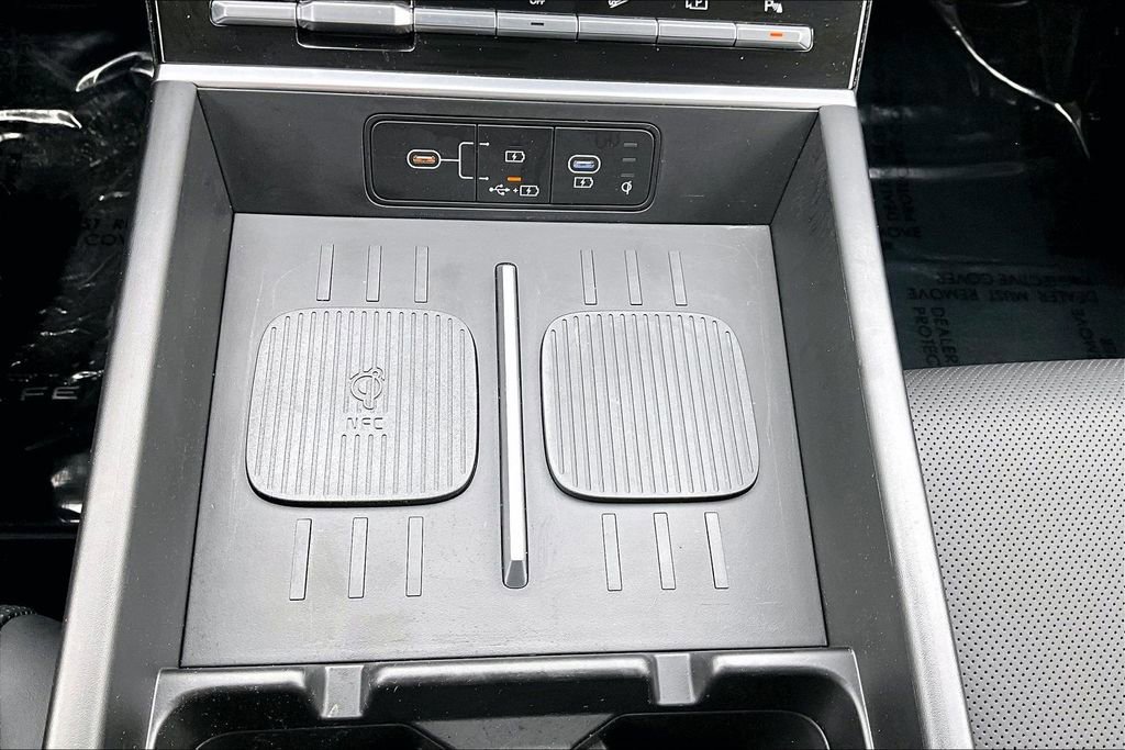 Used 2025 Hyundai Santa Fe XRT image 32