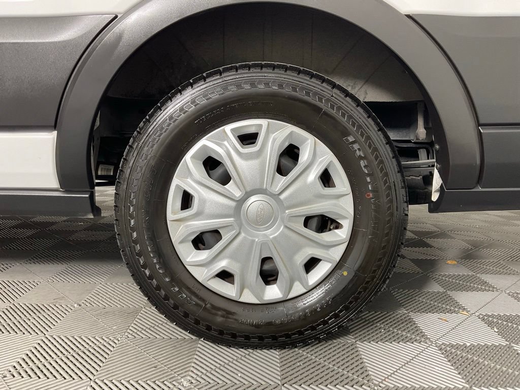 Certified 2024 Ford Transit 350 XLT RWD image 10